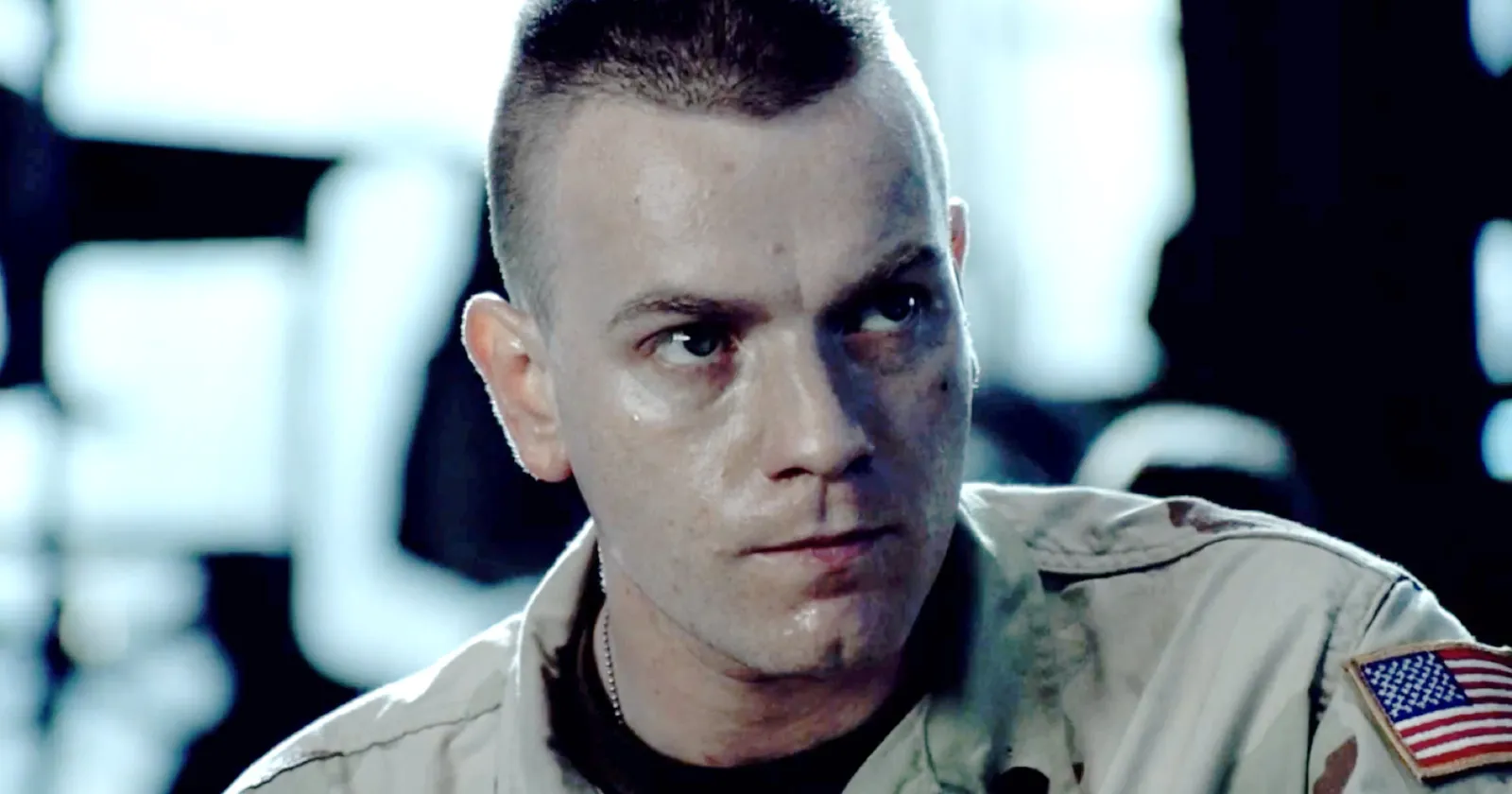 Ewan McGregor in Black Hawk Down (2001)